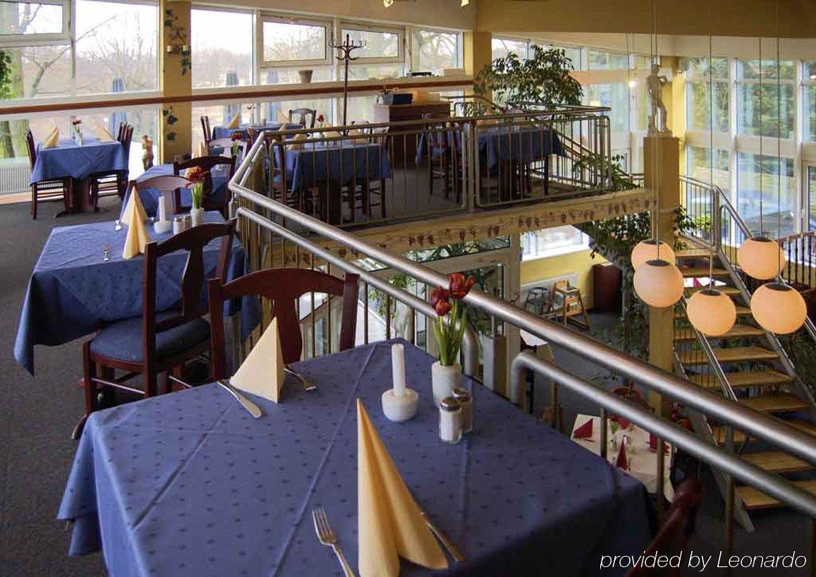 Hotel Großbeeren Buitenkant foto
